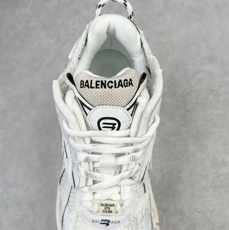 hype Balenciaga Sneakers