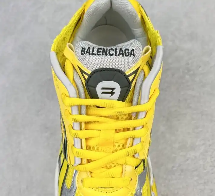 hype Balenciaga Sneakers