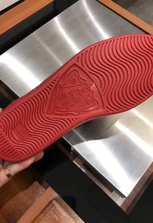 hype Gucci Sneakers