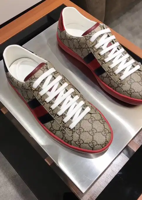 hype Gucci Sneakers