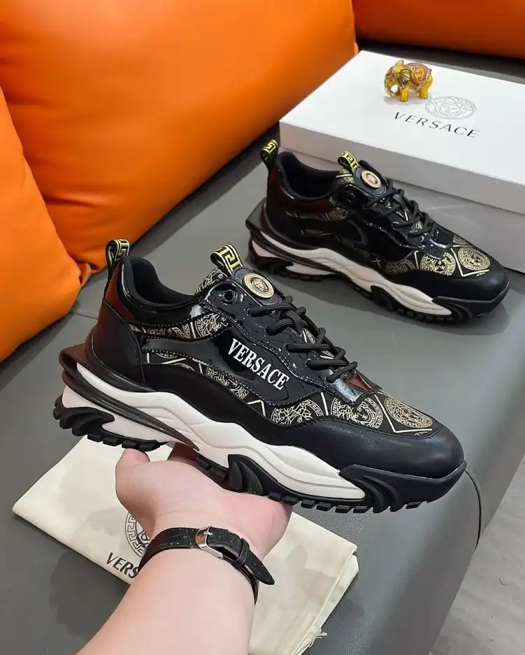 hype Givenchy Sneakers