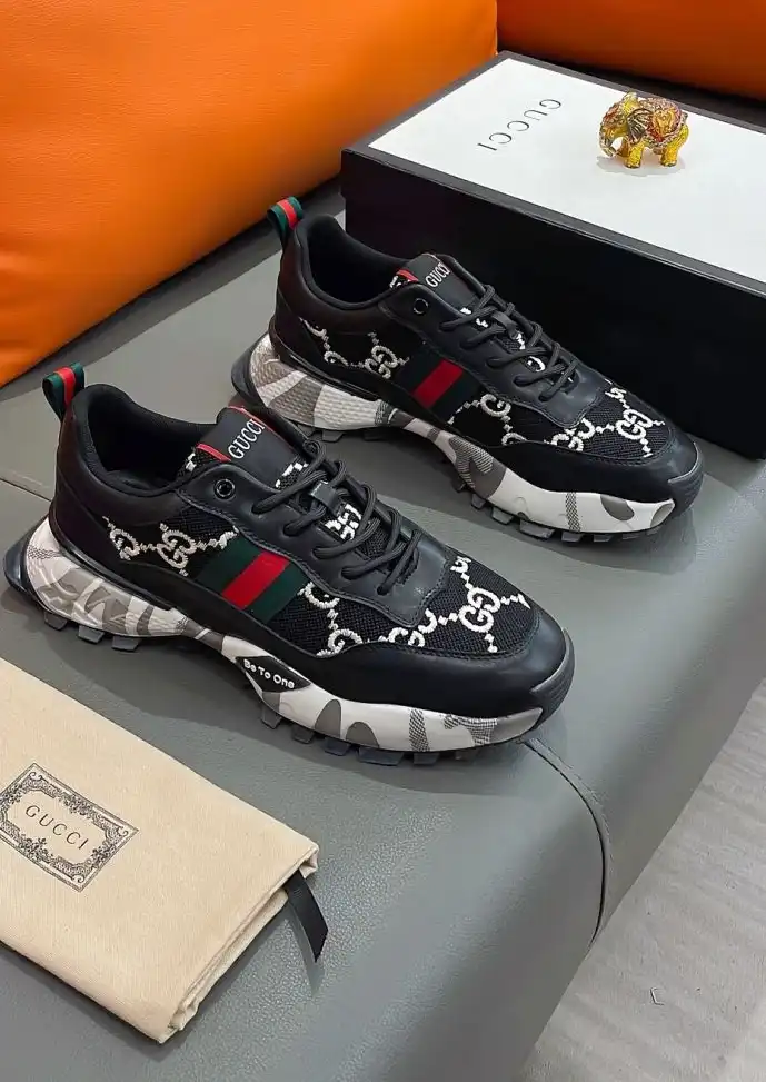 hype Gucci Sneakers