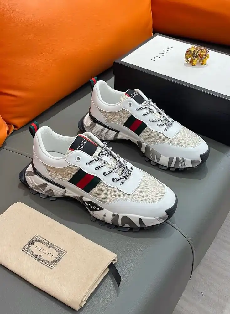 hype Gucci Sneakers