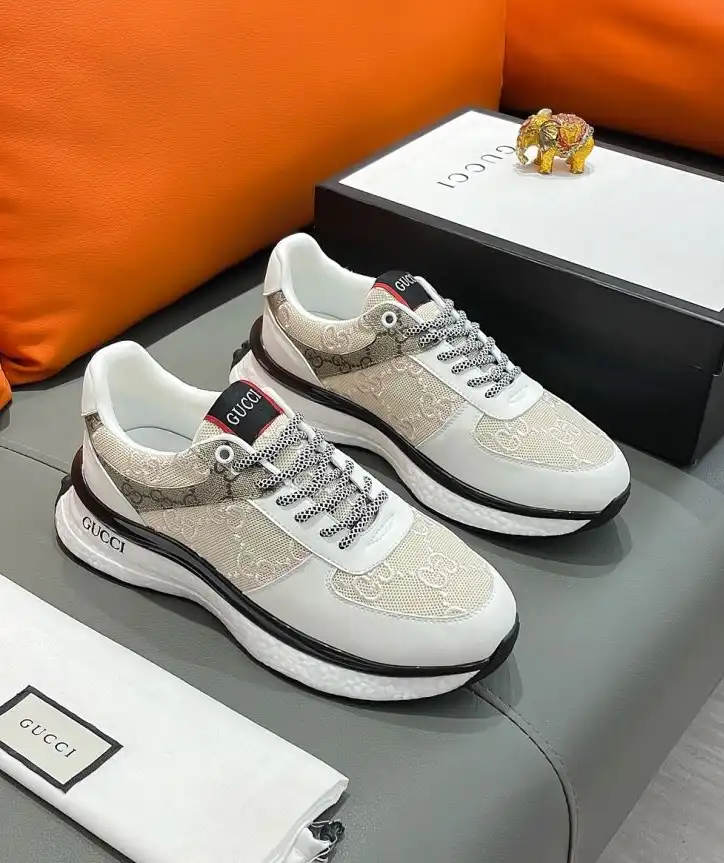 hype Gucci Sneakers