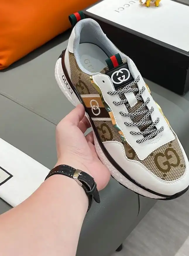 hype Gucci Sneakers