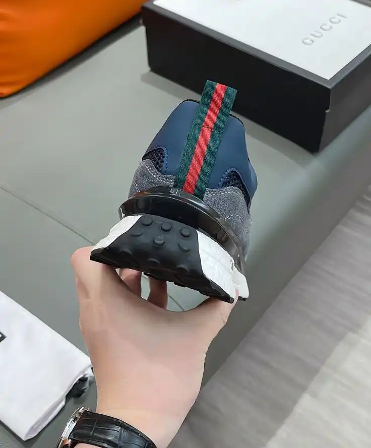 hype Gucci Sneakers