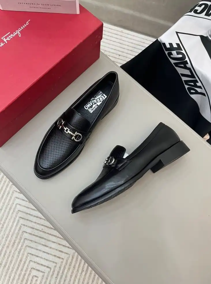 hype Ferragamo Leather Shoes