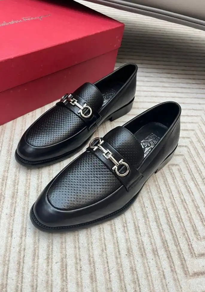 hype Ferragamo Leather Shoes