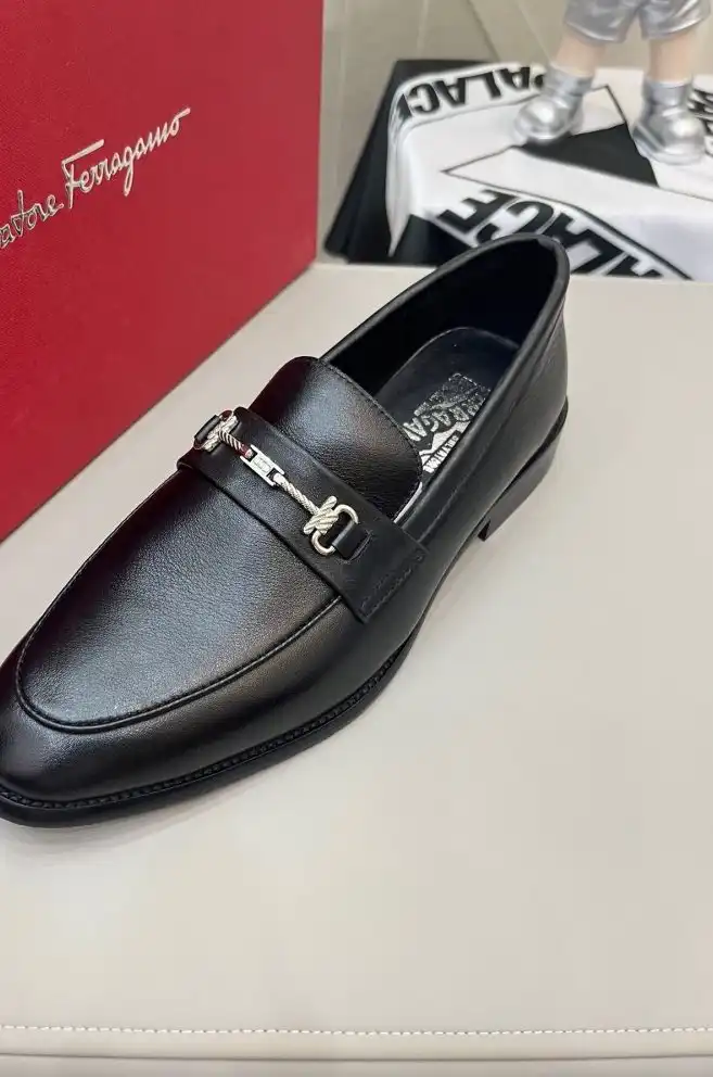 hype Ferragamo Leather Shoes