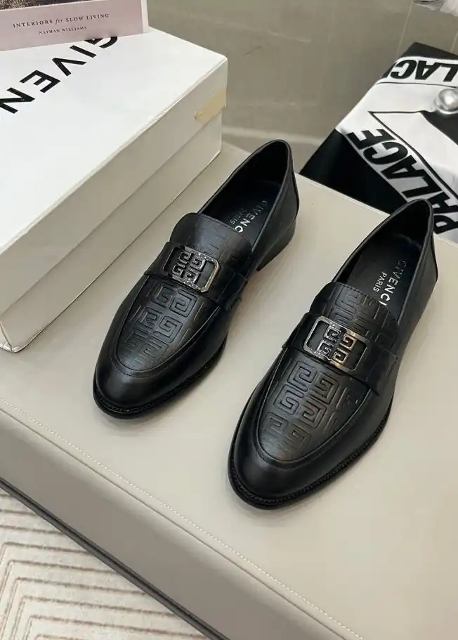 hype Givenchy Leather Shoes