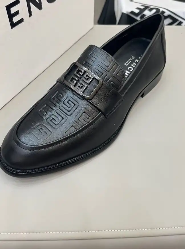 hype Givenchy Leather Shoes