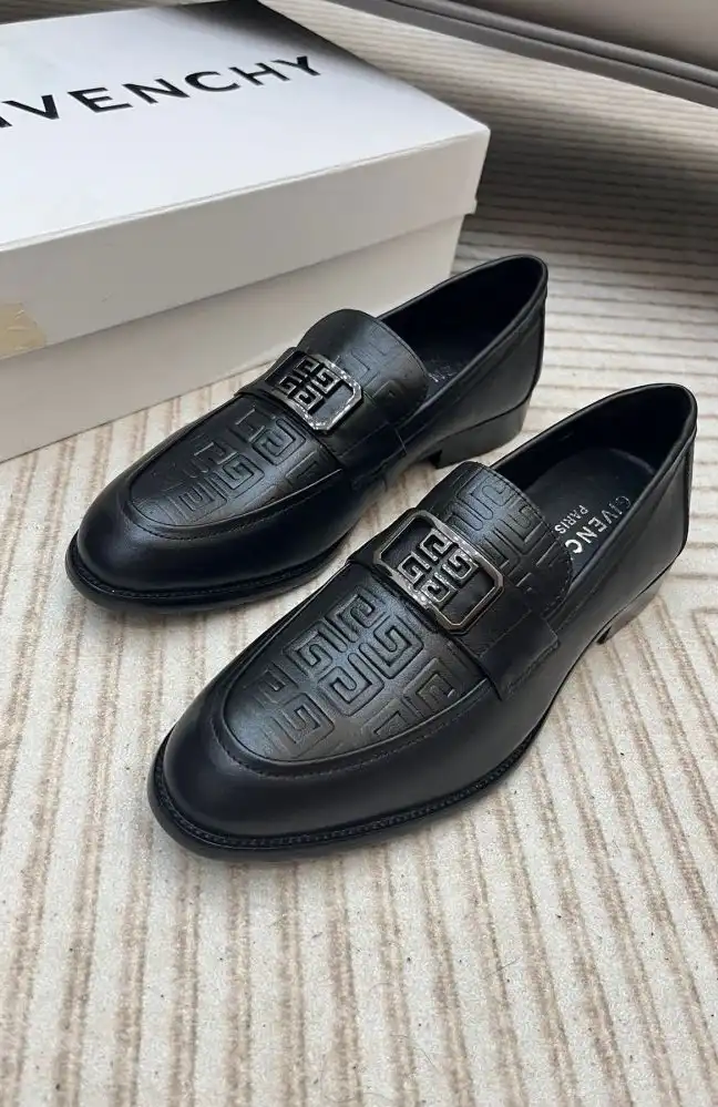 hype Givenchy Leather Shoes