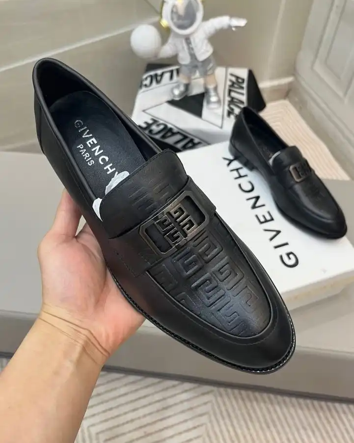 hype Givenchy Leather Shoes