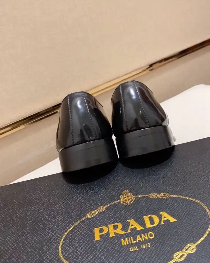 hype Prada Leather Shoes