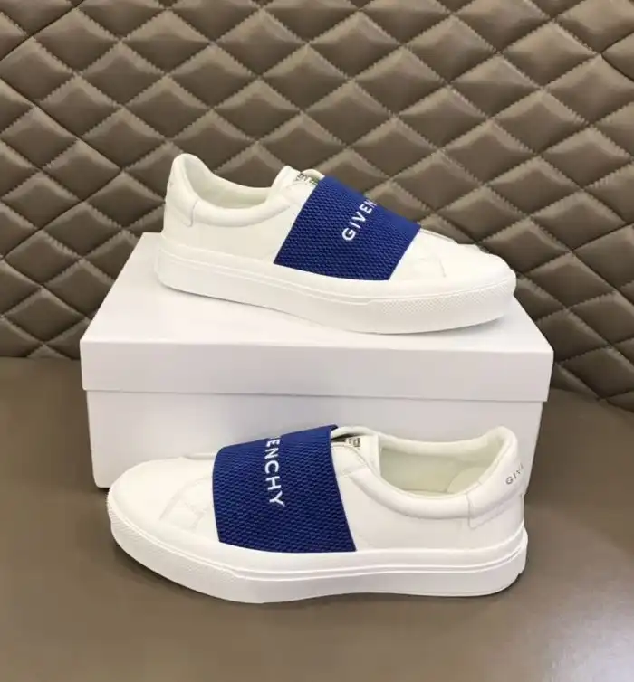 hype Givenchy Sneakers