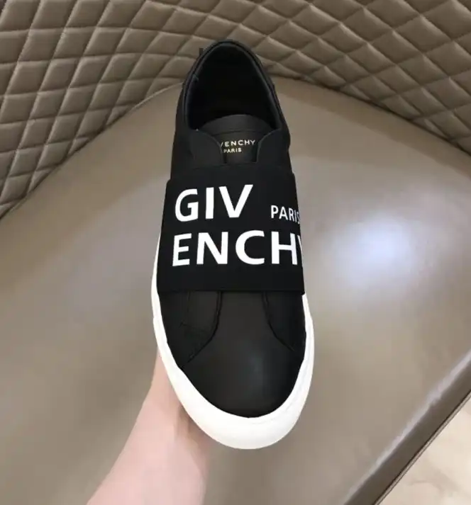 hype Gucci Sneakers