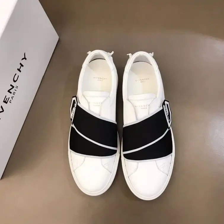 hype Gucci Sneakers