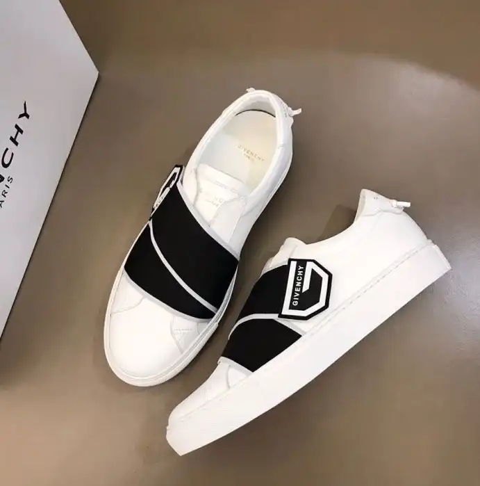 hype Gucci Sneakers