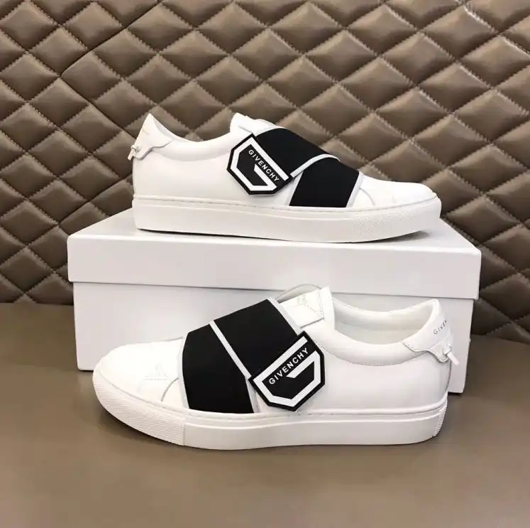 hype Gucci Sneakers