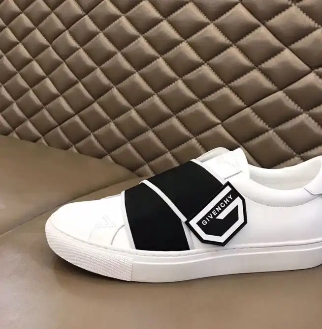 hype Gucci Sneakers