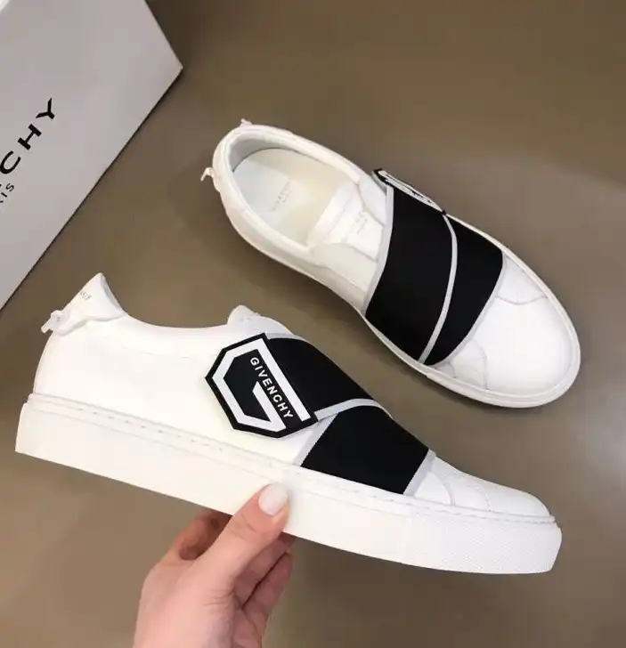 hype Gucci Sneakers