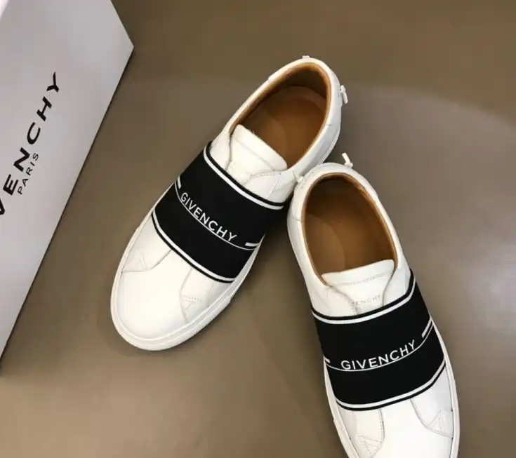 hype Gucci Sneakers