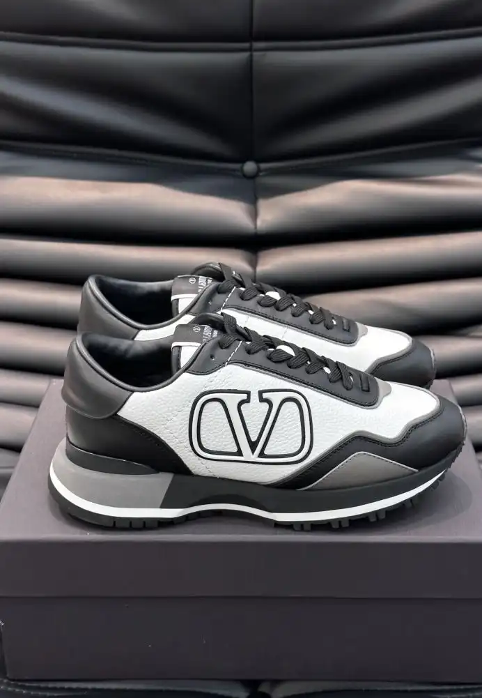 hype Valentino Casual Shoes