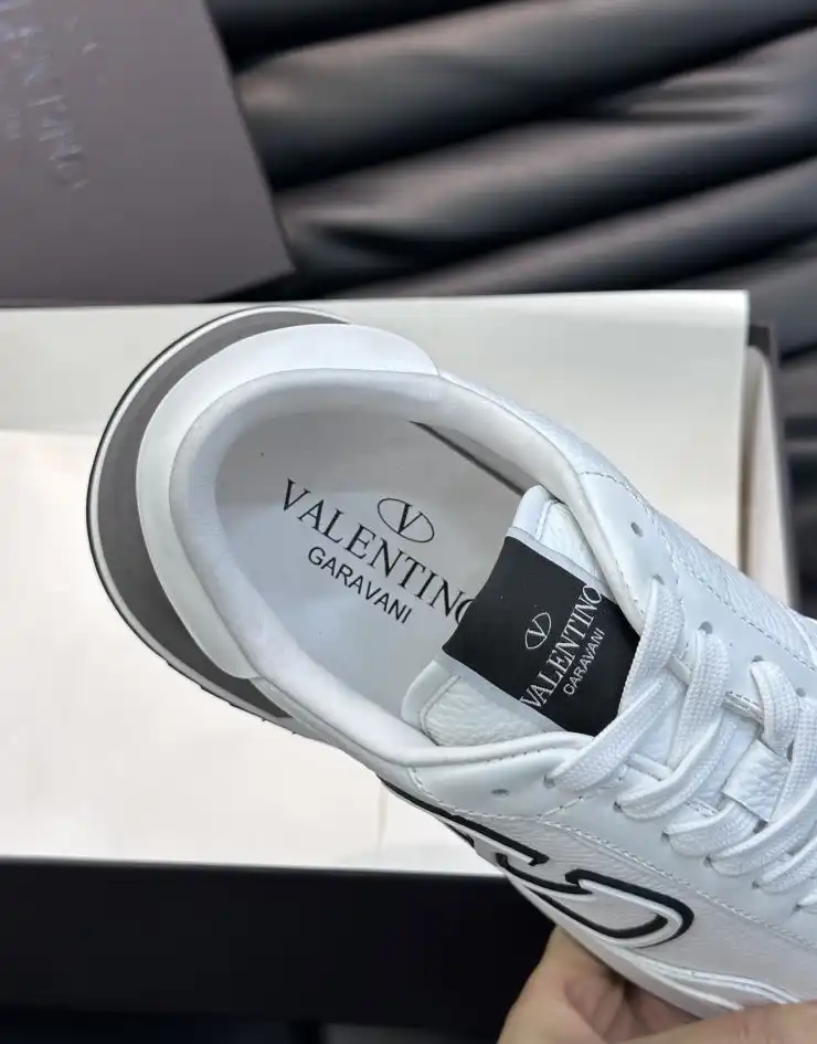 hype Valentino Casual Shoes