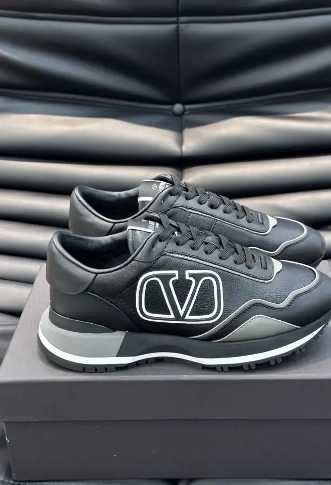 hype Valentino Casual Shoes