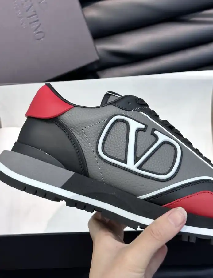 hype Valentino Casual Shoes