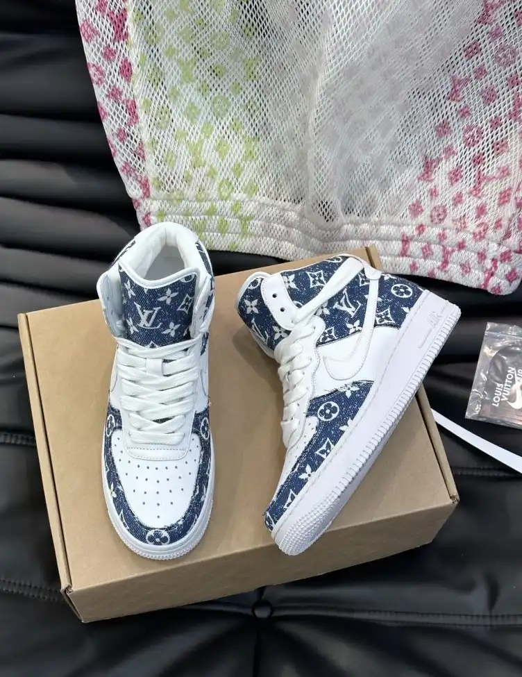 hype Louis Vuitton Sneakers