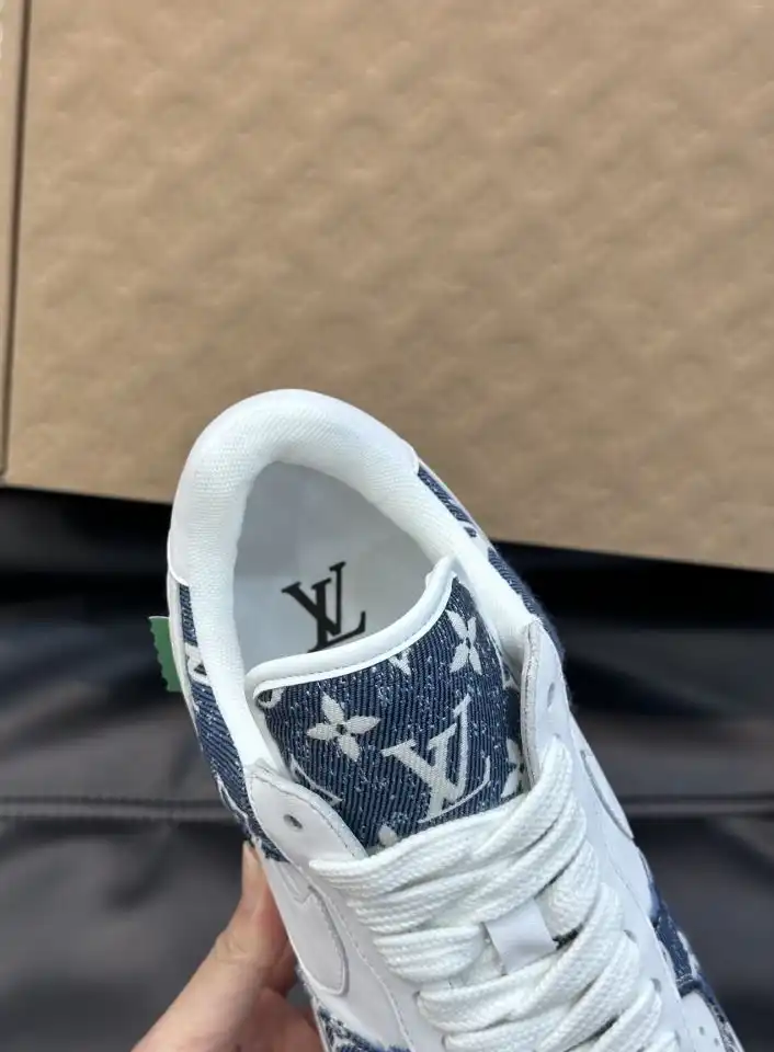 hype Louis Vuitton Sneakers