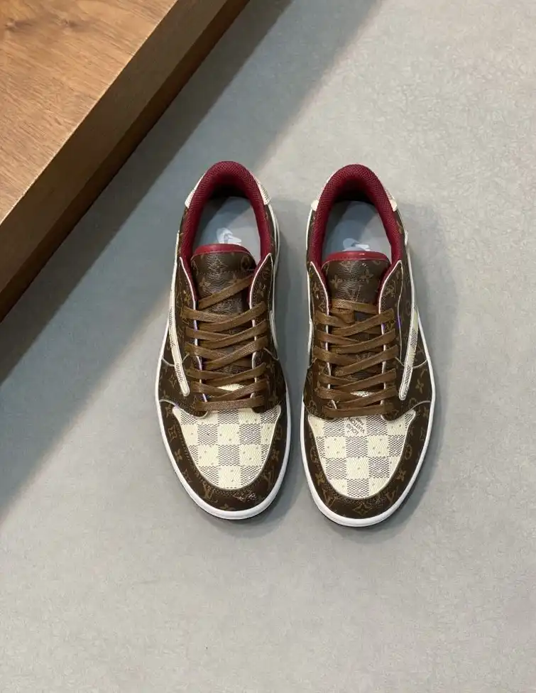 hype Louis Vuitton Sneakers