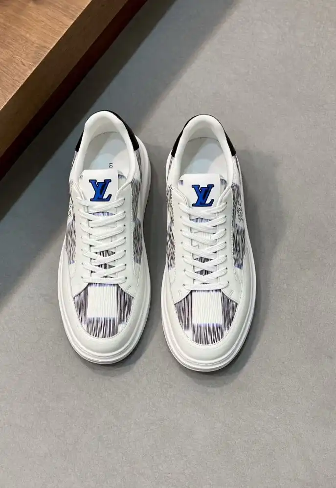 hype Louis Vuitton Sneakers