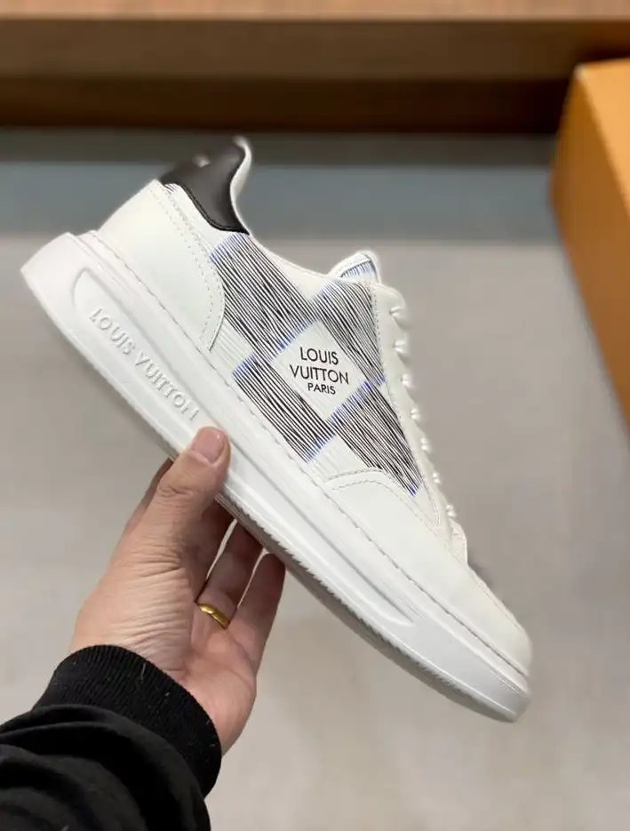 hype Louis Vuitton Sneakers