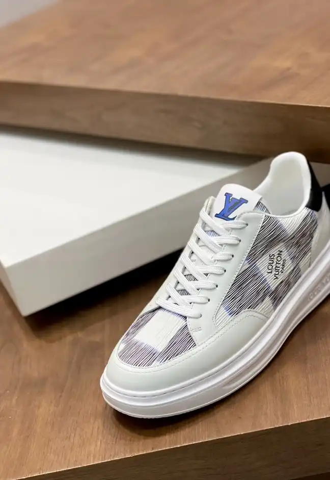 hype Louis Vuitton Sneakers