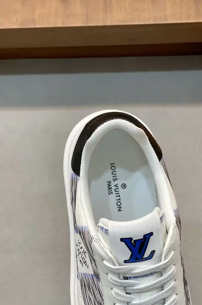 hype Louis Vuitton Sneakers