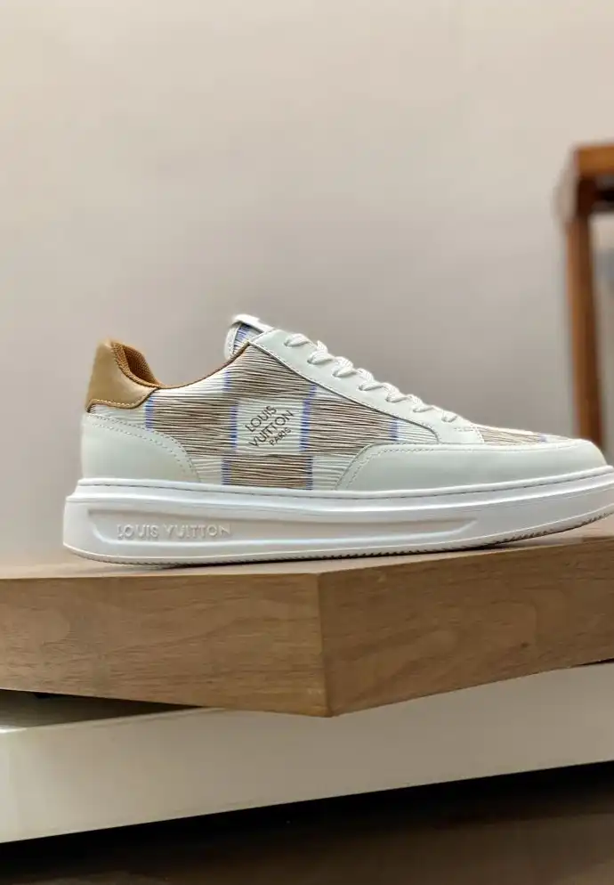 hype Louis Vuitton Sneakers