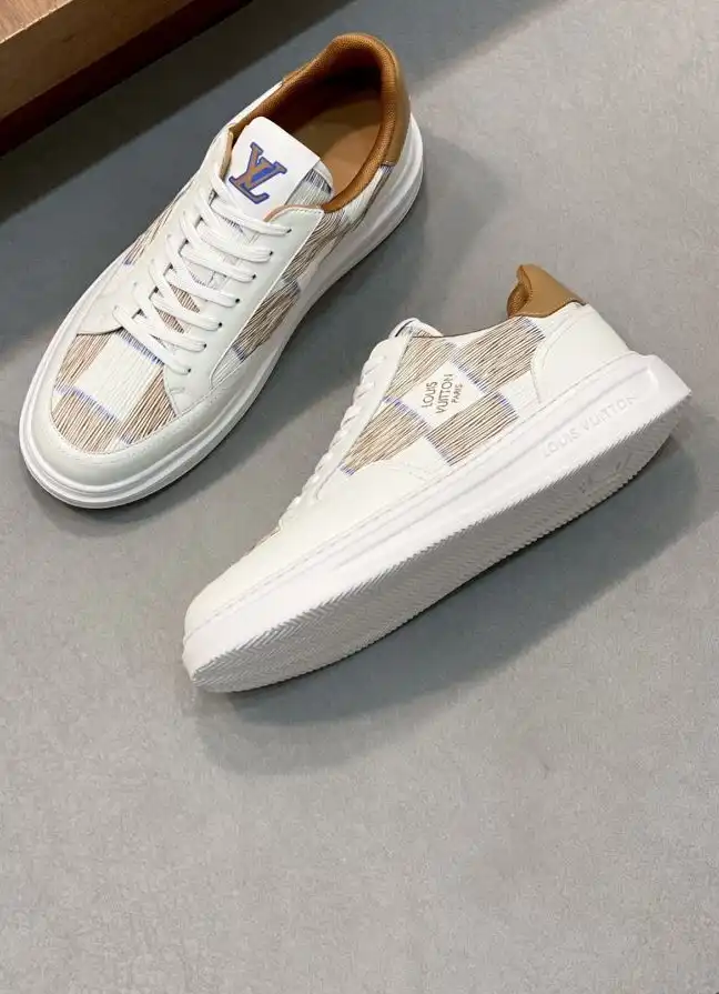 hype Louis Vuitton Sneakers