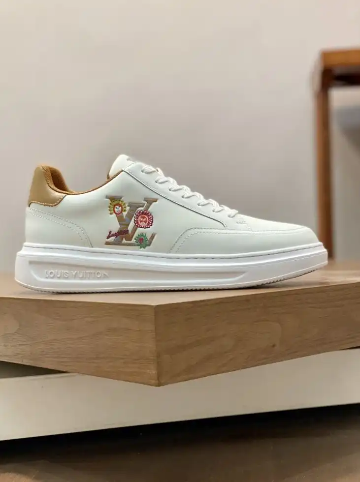 hype Louis Vuitton Sneakers