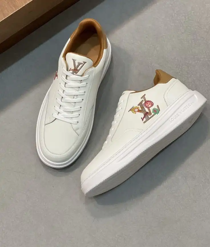 hype Louis Vuitton Sneakers