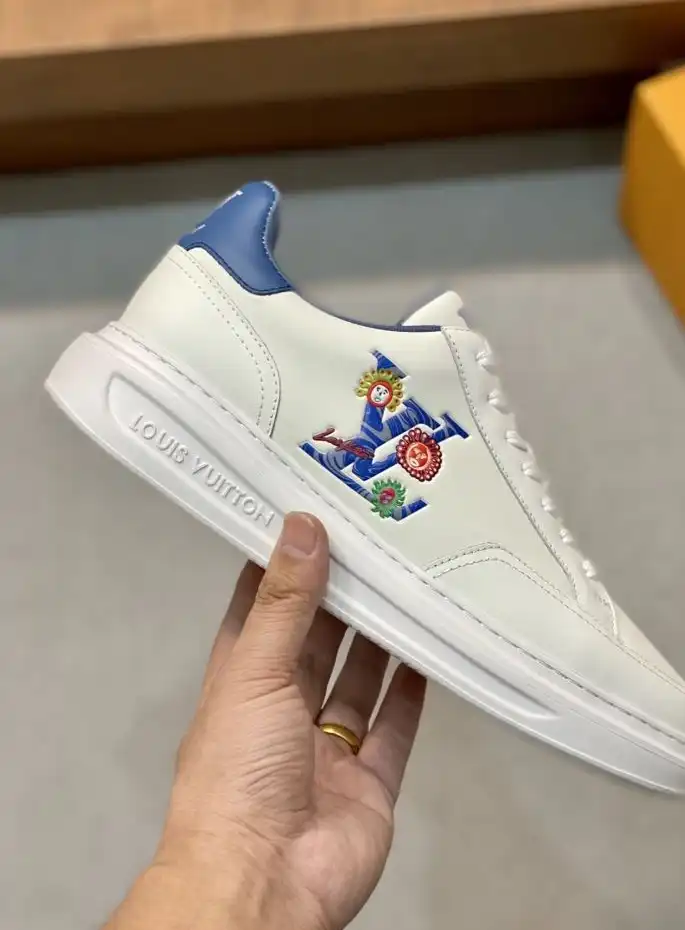 hype Louis Vuitton Sneakers