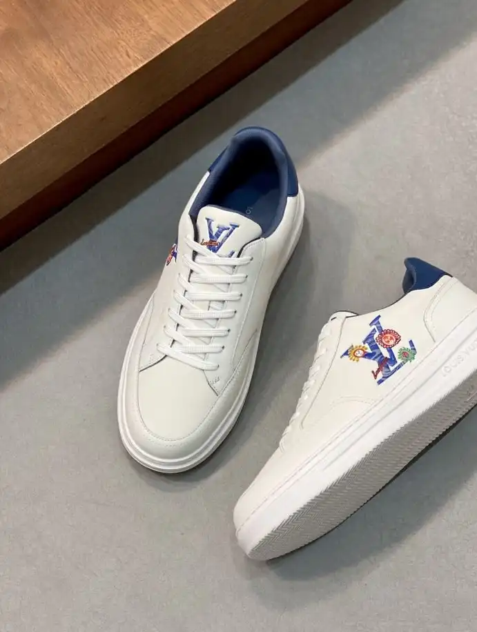 hype Louis Vuitton Sneakers