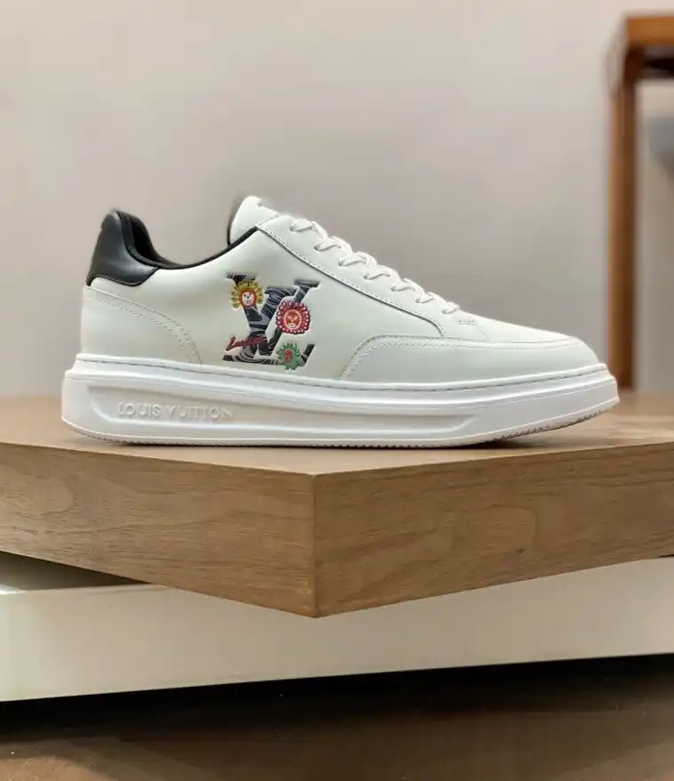 hype Louis Vuitton Sneakers