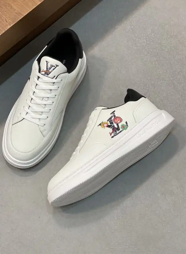 hype Louis Vuitton Sneakers