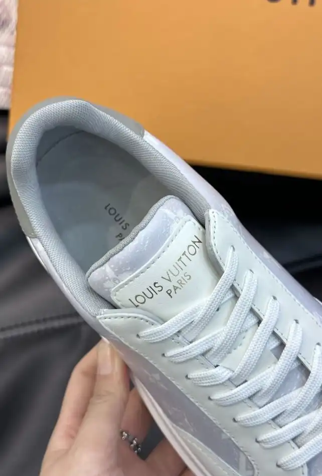 hype Louis Vuitton Sneakers