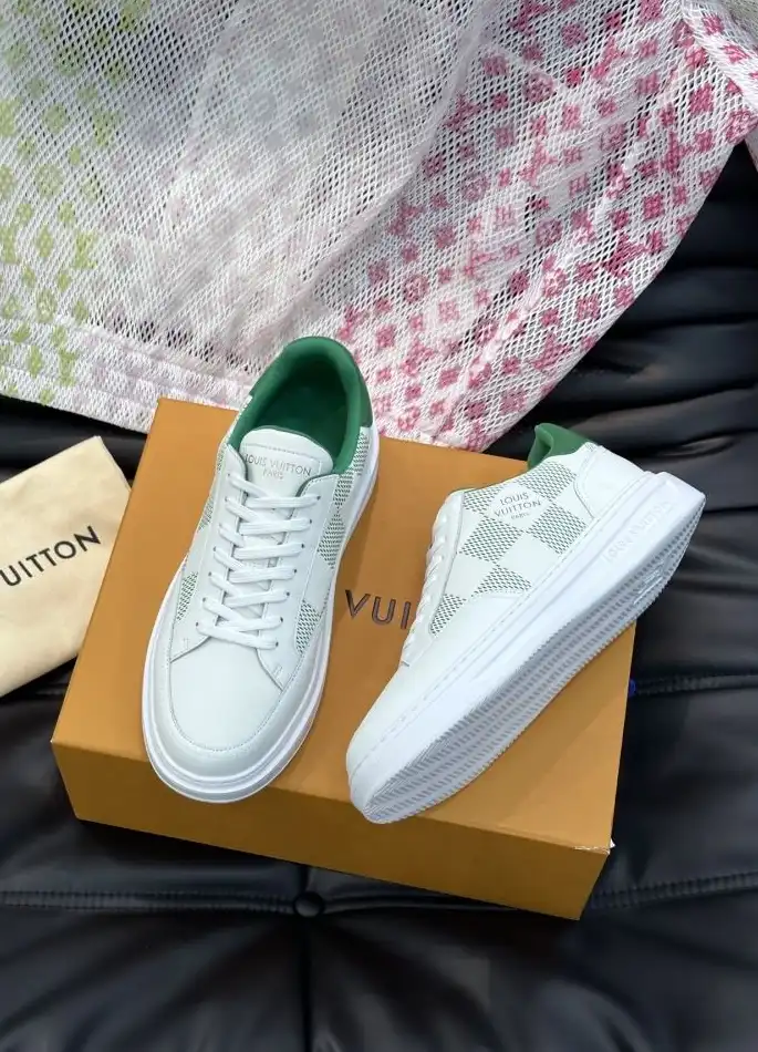 hype Louis Vuitton Sneakers