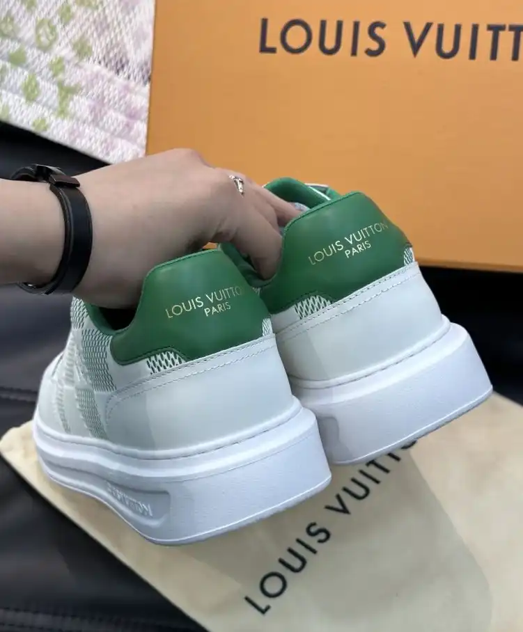 hype Louis Vuitton Sneakers