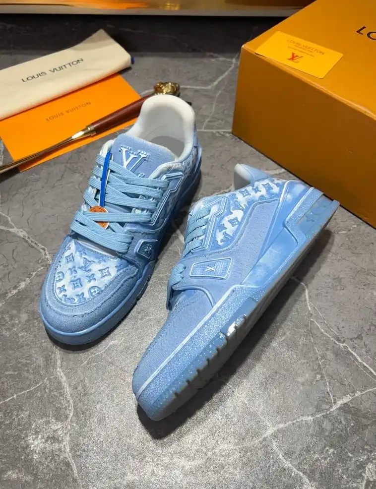 hype Louis Vuitton Sneakers