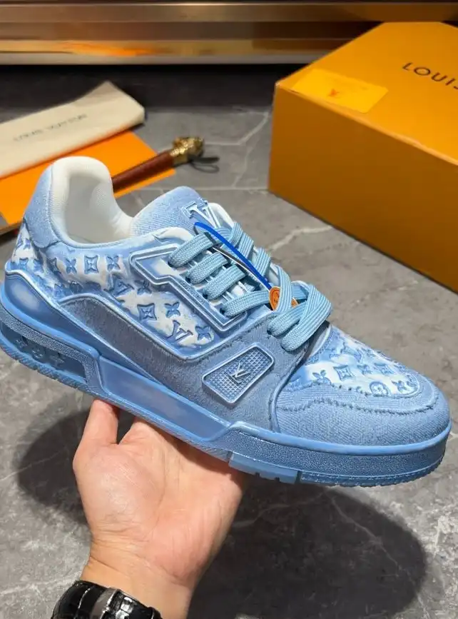 hype Louis Vuitton Sneakers